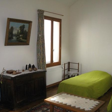 Chambres D'Hotes Haut De Belleville Paryż Zewnętrze zdjęcie