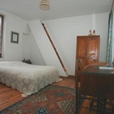 Chambres D'Hotes Haut De Belleville Paryż Pokój zdjęcie